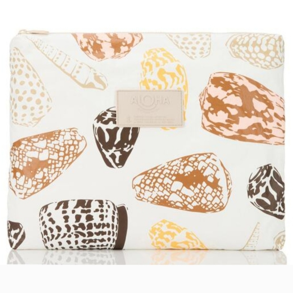 Aloha Collection Reversible Shell Pouch - Picture 2 of 2